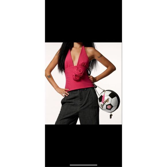 Betsy Johnson Crossbody soccer ball pocketbook . NWT ￼Size of real soccer ball . - Picture 2 of 15